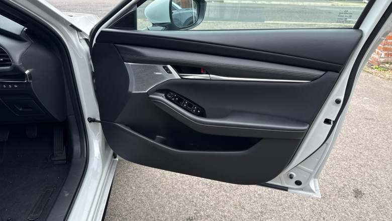 Mazda 3 2.5 e-Skyactiv G MHEV [140] Exclusive-Line 5dr Petrol Hatchback